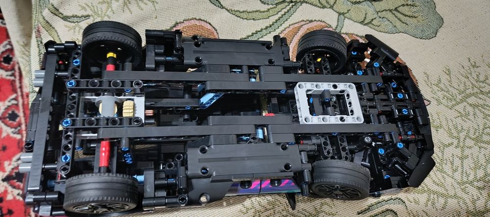 продам Лего технику Cyberpunk