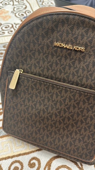 Рюкзак от Michael Kors