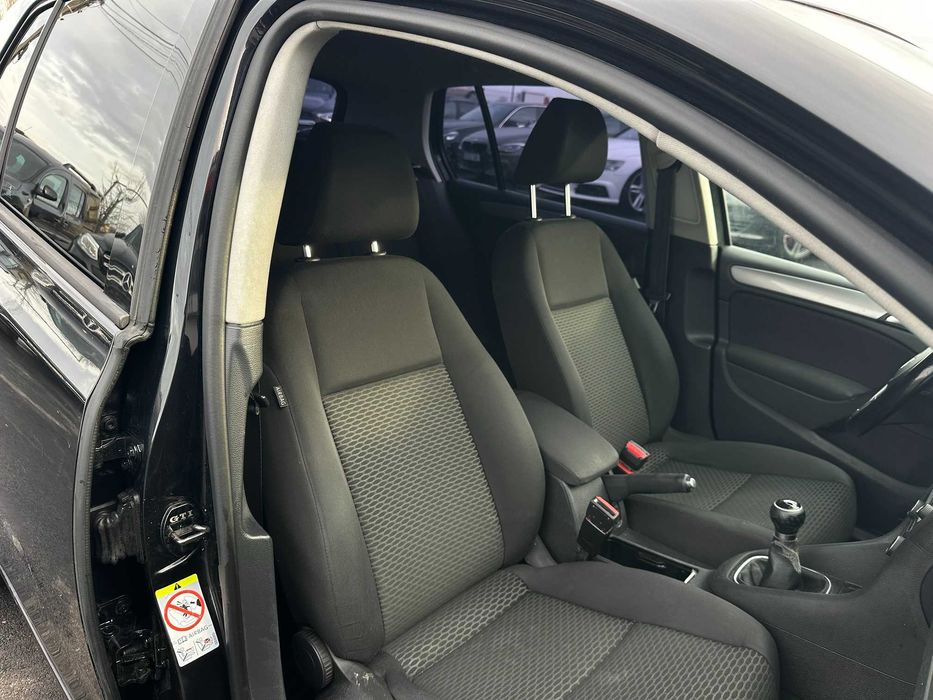 VW Golf 6 1,6 tdi 2013 accept variante !