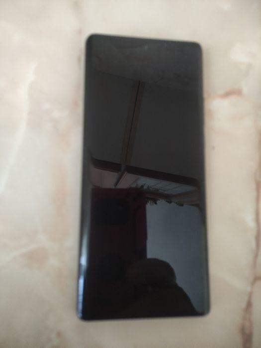 Бартер! Motorola Edge 30 Ultra
Процесорни 8 ядра
Скорос