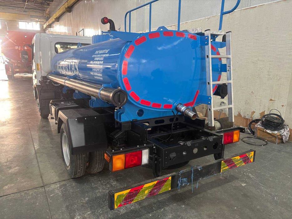 Водовоз HYUNDAI Mighty /EX8  4куб