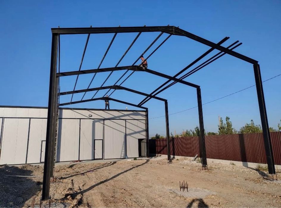 Vand hale metalice ieftine