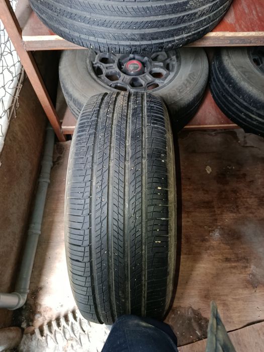 Продам комплект шин