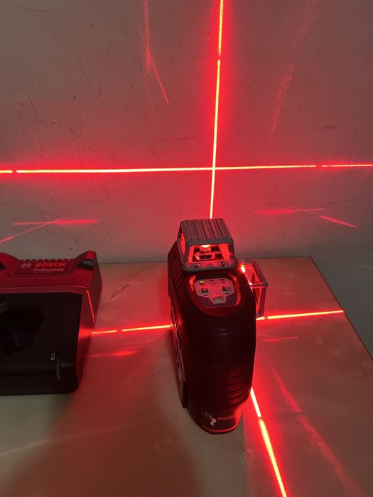 Bosch GLL 3-80 C laser 3 pante