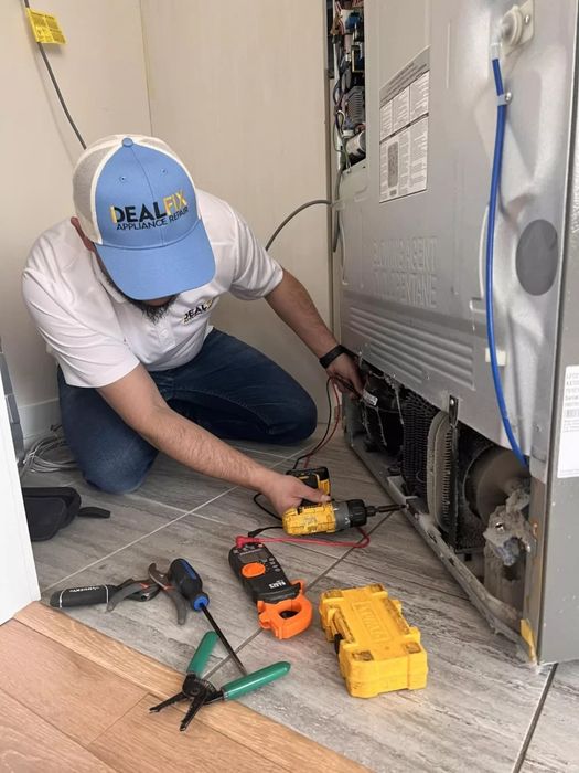 Reparatii frigidere, masini de spalat, montaj service aer conditionat
