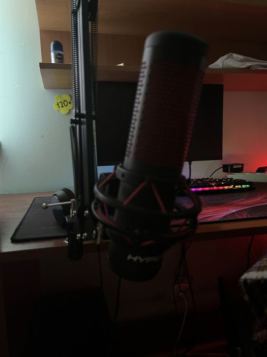 Микрофон игровой HyperX QuadCast (4P5P6AA)