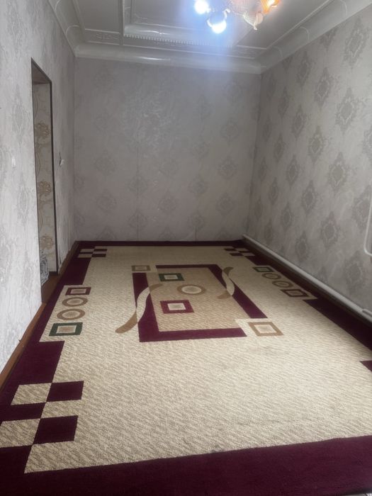 Gilam holati zor 3*5 razmer