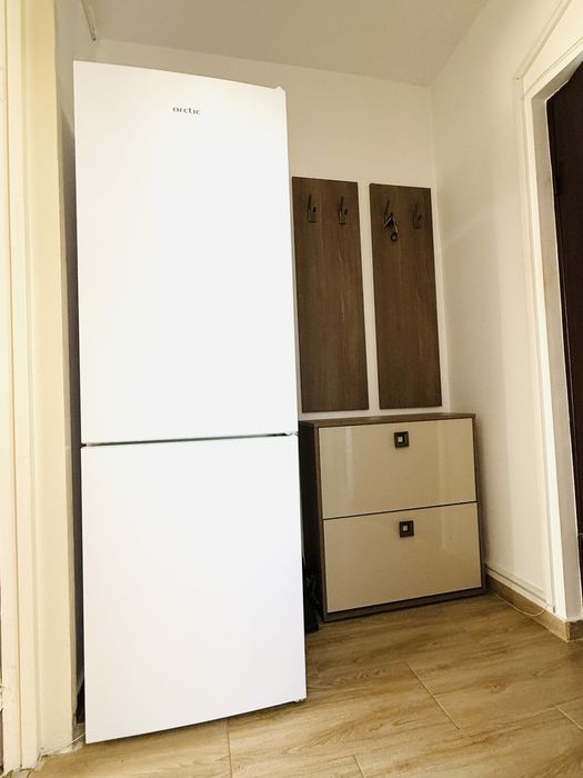 Particular vand garsoniera renovata Drumul Taberei 34, bloc T3