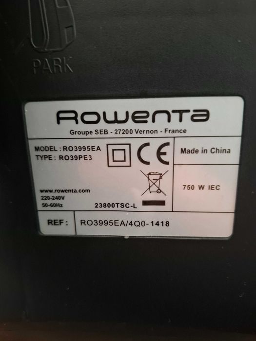 на части -Прахосмукачка Rowenta Compact Power RO3995EA,750W,3л Hygiene