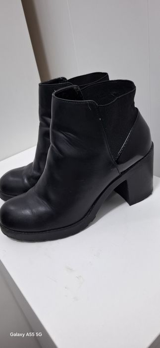 Продам женские ботильоны