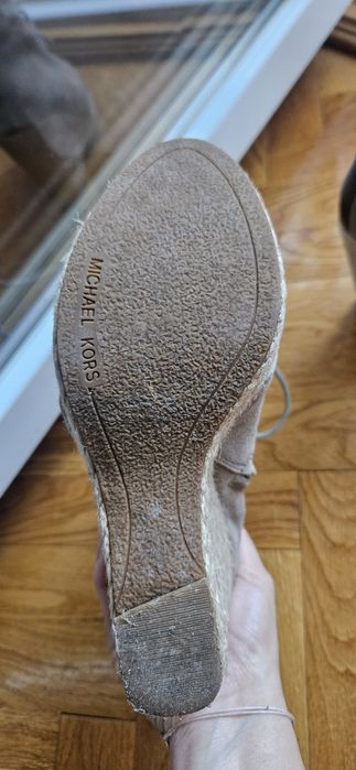 Ghete Michael Kors din piele