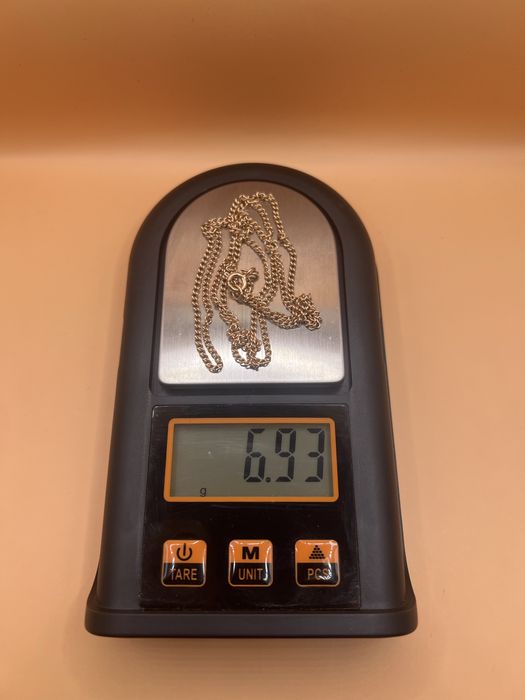 Продам золотую цепочку.