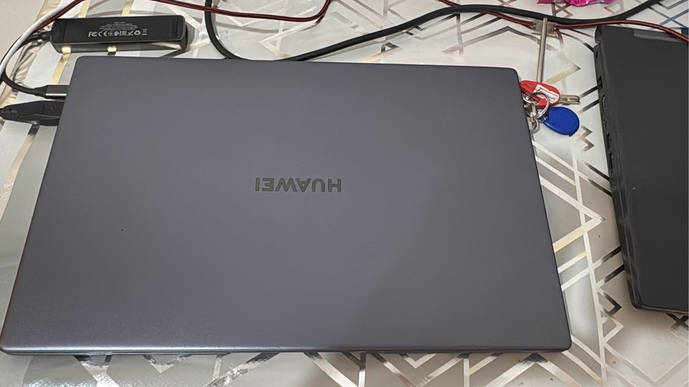 Продам ноутбук huawei