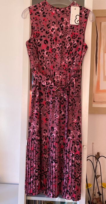 Mint & Berry рокля размер 38 нова с етикет