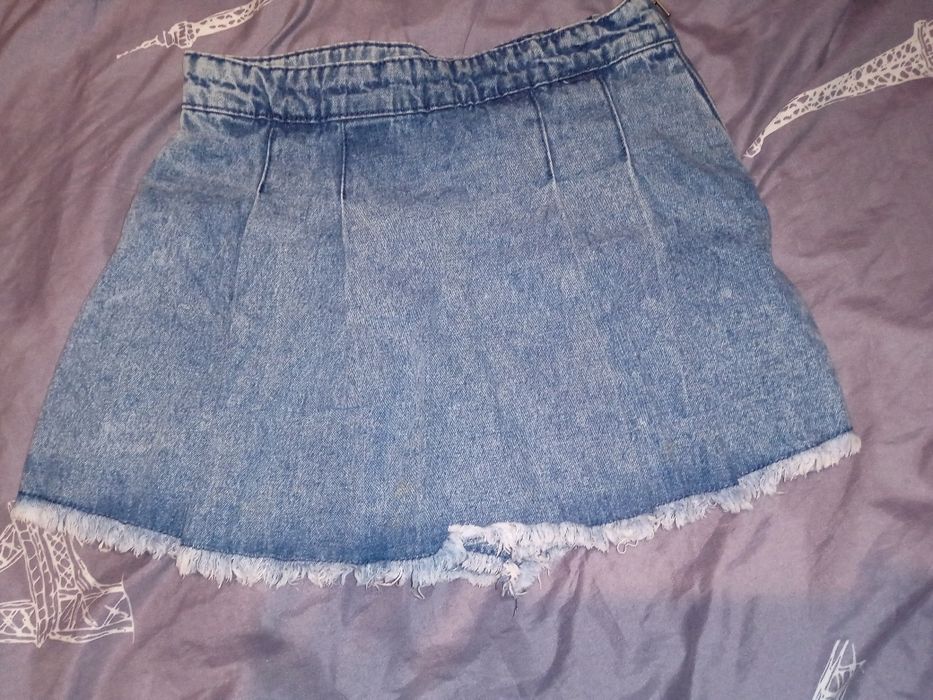 Отдам вещи на девочку