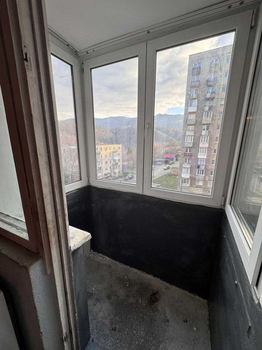 Vand apartament 2 camere Vulcan 37 mp