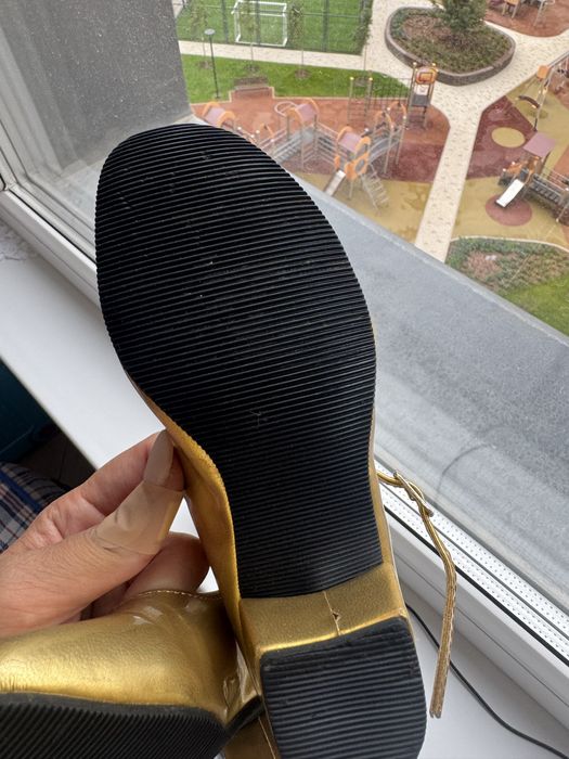 Туфли на девочку для танцев