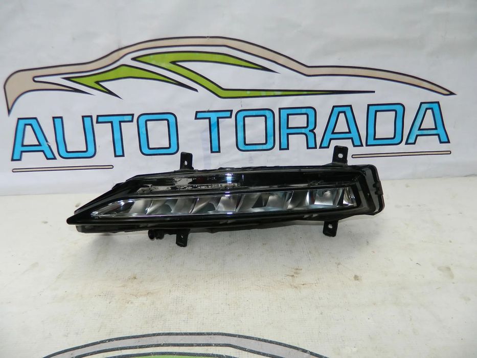 Proiector LED stanga Skoda Superb 3 Facelift 2019-2023