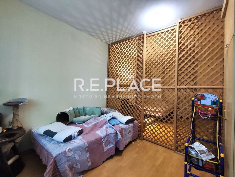 Продава се Тристаен апартамент в Варна, Цветен квартал - 113 кв.м за 1354 €/кв.м - Снимка #8