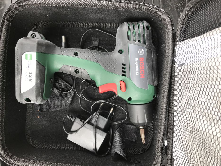 Autofiletanta Bosch Easy Drill 12V cu 1 baterie
