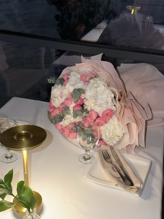 Свежие     цветы