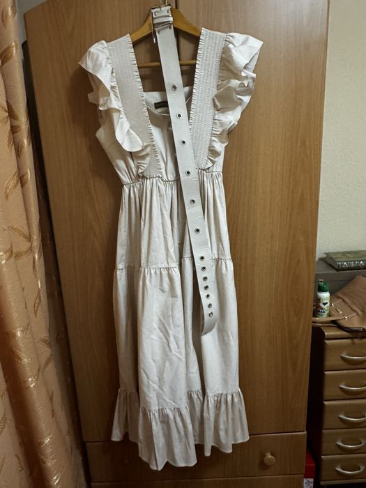 Платье женское (новое)