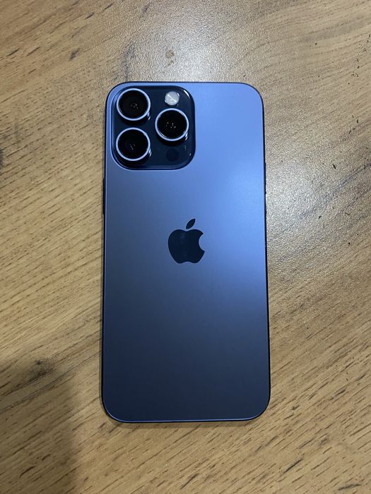 Iphone 15 pro max 256gb e sim