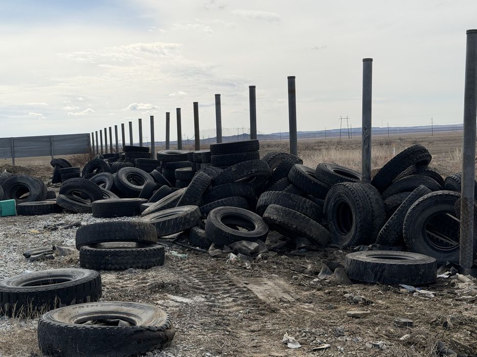 Б/у резины продается.