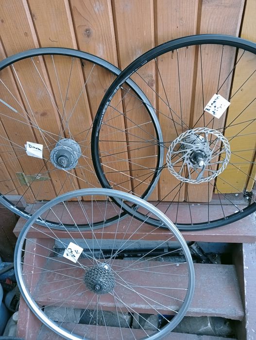 Roți față mtb 26 Roată 28 dinam și disc cauciucuri R spate 28 Pedalier