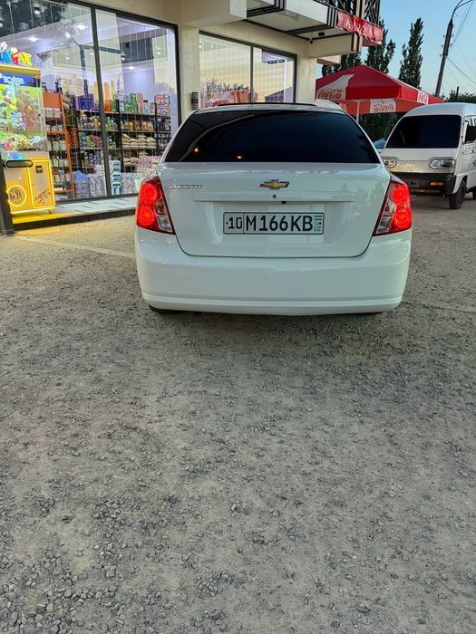 GENTRA sotiladi продается Автомобиль Gentra