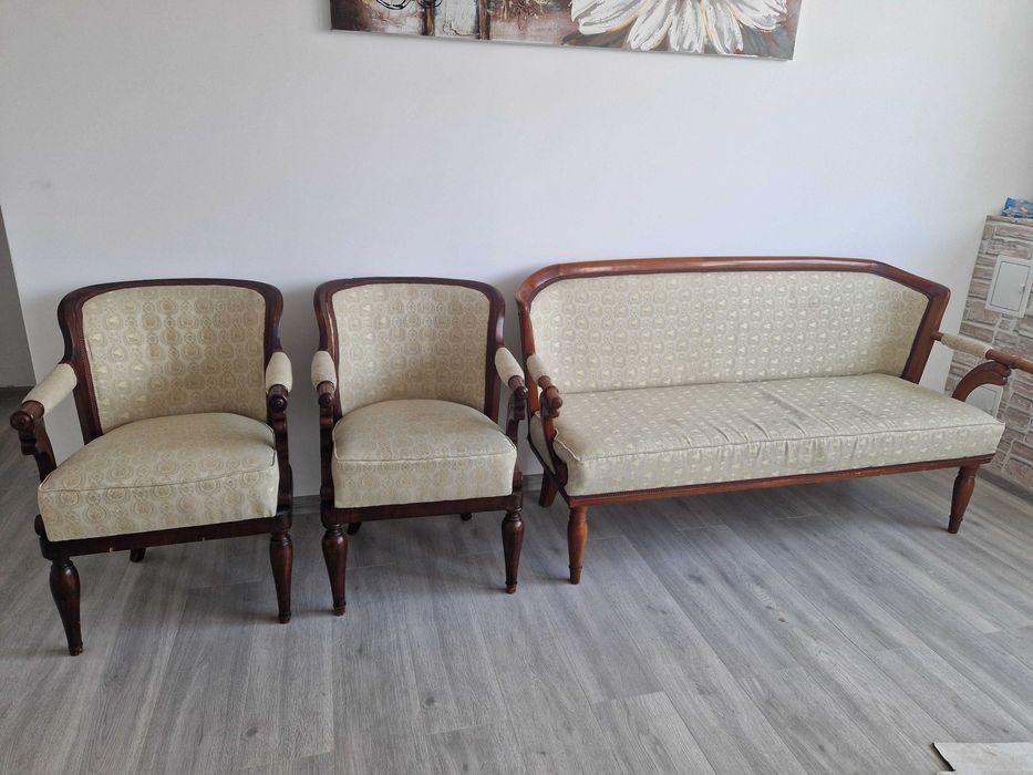 Set mobilier Bidermeier pentru sufragerie - două fotolii și o canapea