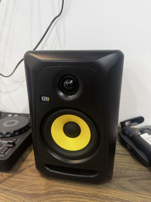 Студийные мониторы KRK 5 Classic