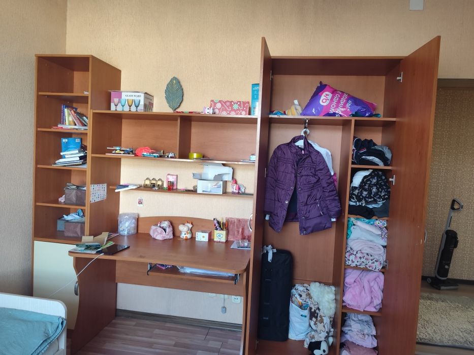Продам детскую стенку