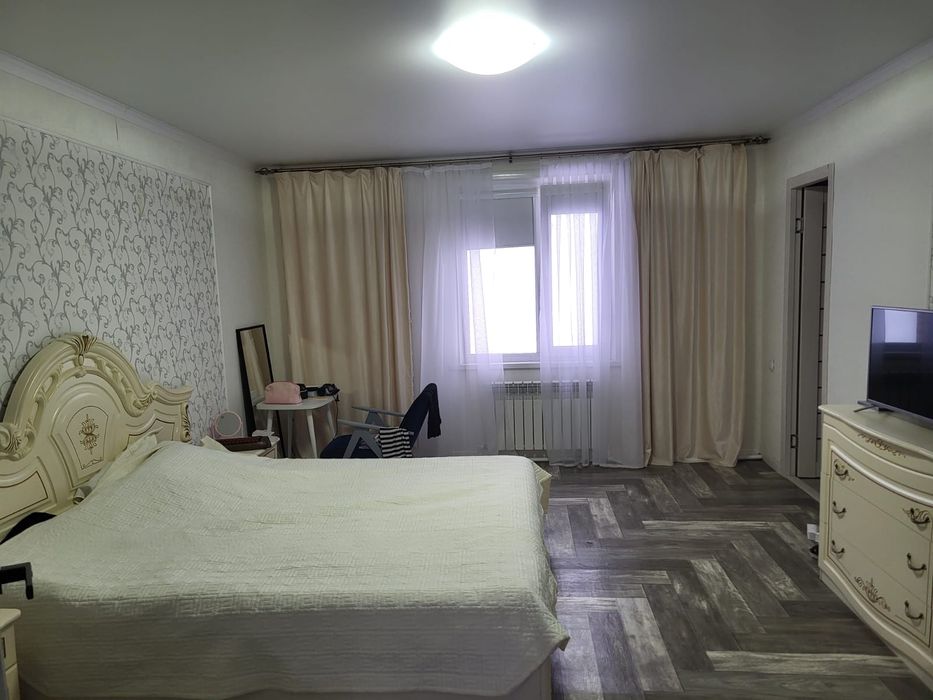 Коттедж в центре города, в районе бани Самал