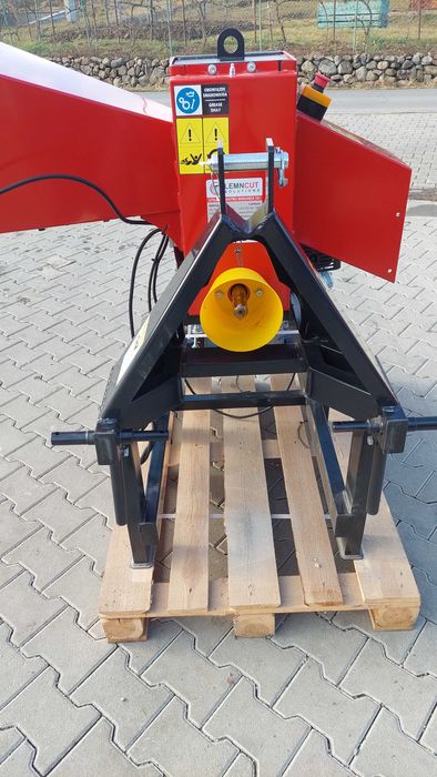 Tocător crengi RS-120 + PTO