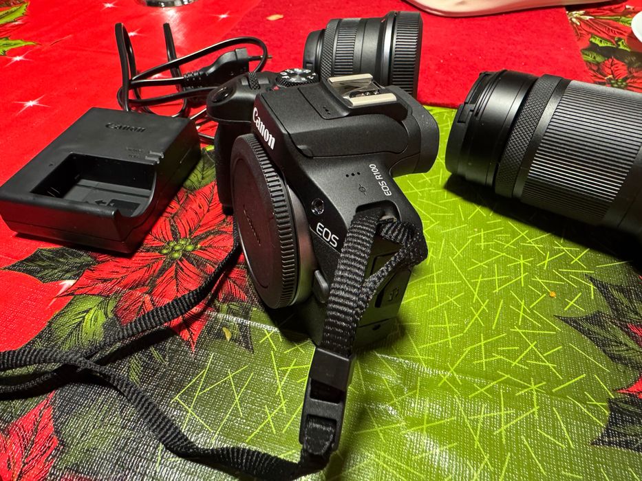 Фотоапарат Canon EOS R100