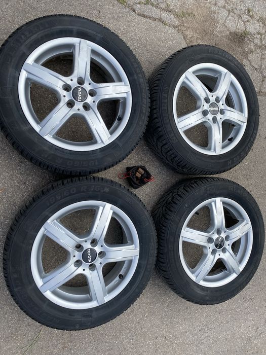 Зимни гуми 195/60/16 с джанти 16”,Toyota/5x100