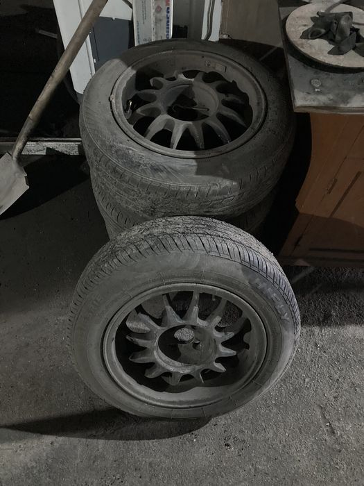 продам покрышки титановые