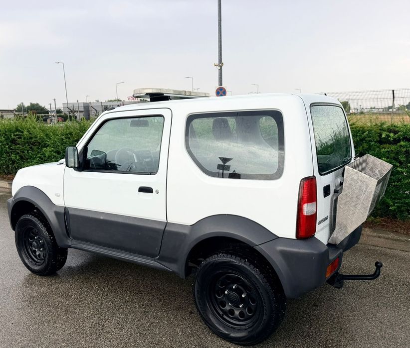 Suzuki Jimny – An 2014 – 1.3 Benzina 85Cp – Euro 5 – 4x4 / Recent adusa in tara!