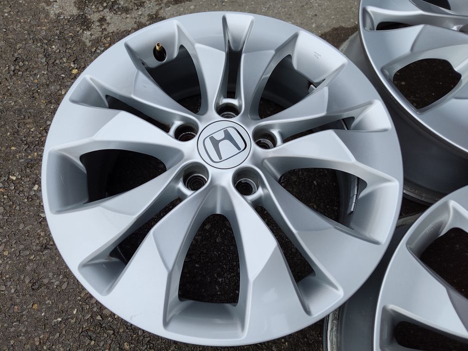 17" оригинални алуминиеви джанти за Honda CRV.