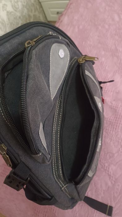 Продам рюкзак школьный