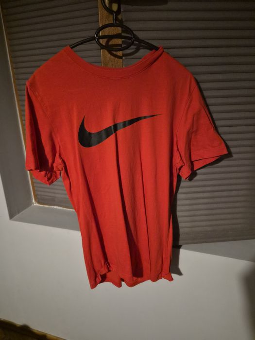 15 броя Тениски Nike, Jordan, Liverpool