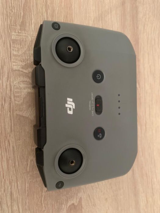 Дрон DJI Mavic Air 2 Fly More Combo серый