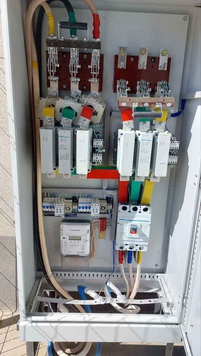 Промышленный электрика, сборка щитов, ВРУ, ГРЩ, ШО и.т.п