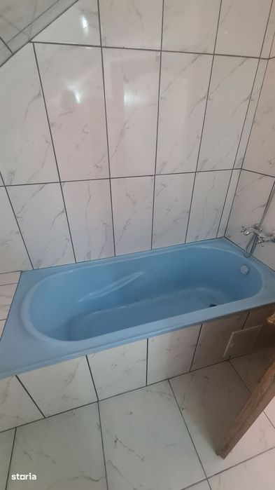 Construcție + teren de vânzare în comuna Valea Iașului,  județ Argeș.