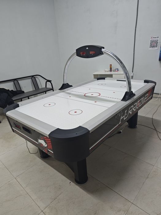Настольные игра, аэрохоккей