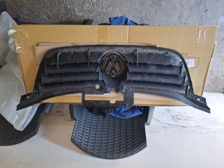 Решетка VW TOURAN 1T