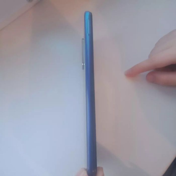 Продам телефон Vivo Y20