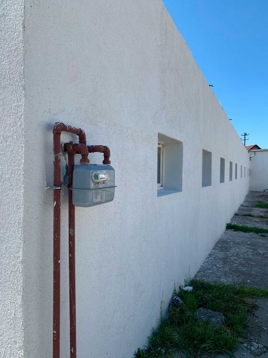 Hale Spatii industriale de închiriat – renovate exterior, amenajare interioară la cerere