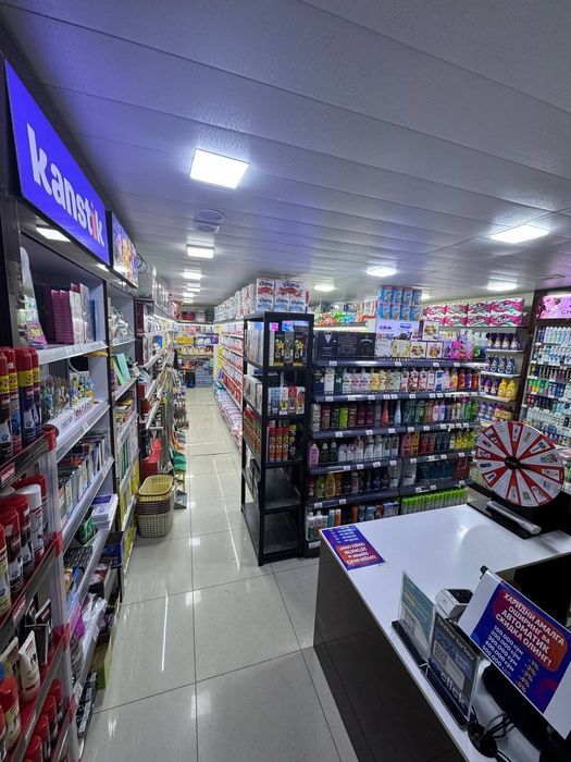 Продаётся нежилое помещение с арендатором  цоколь